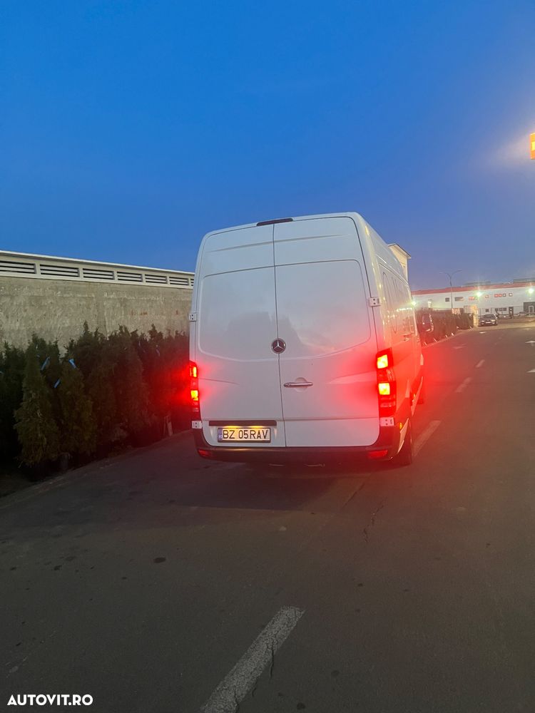 Mercedes-Benz Sprinter - 3