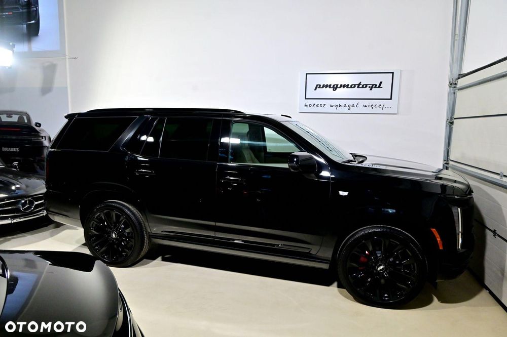 Cadillac Escalade - 19