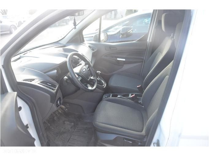 Ford Transit Connect - 28