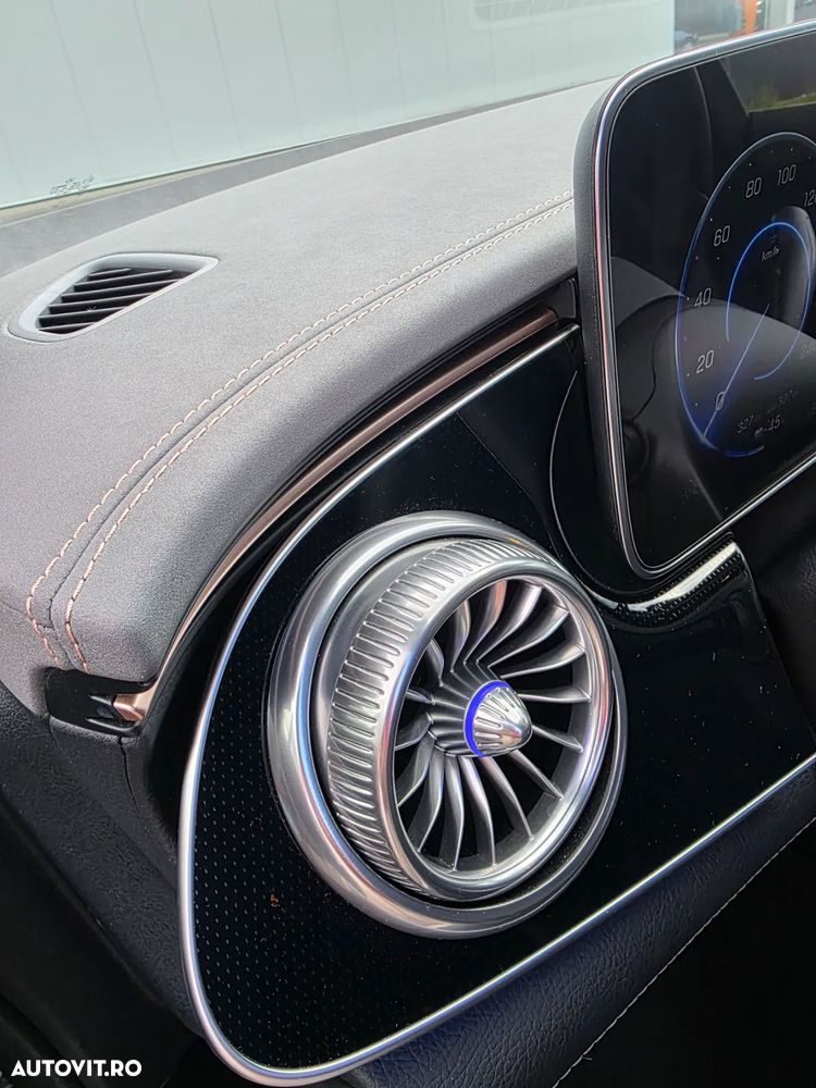 Mercedes-Benz EQE 300 - 30