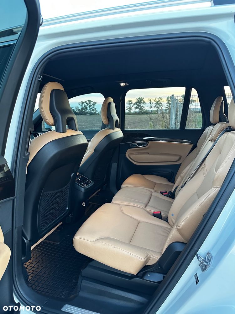 Volvo XC 90 T6 AWD Momentum 7os - 16