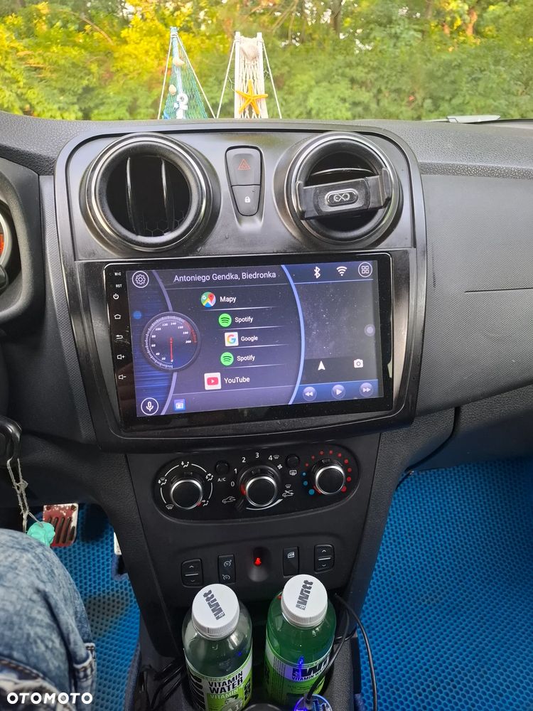 Dacia Sandero 0.9 TCe Laureate S&S EU6 - 9
