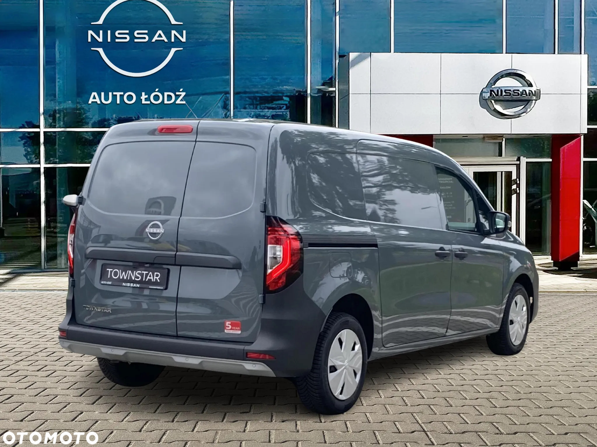 Nissan TOWNSTAR - 5