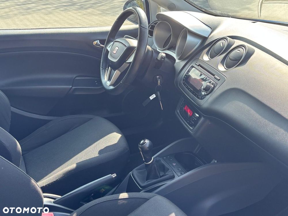 Seat Ibiza 1.4 16V Reference - 26