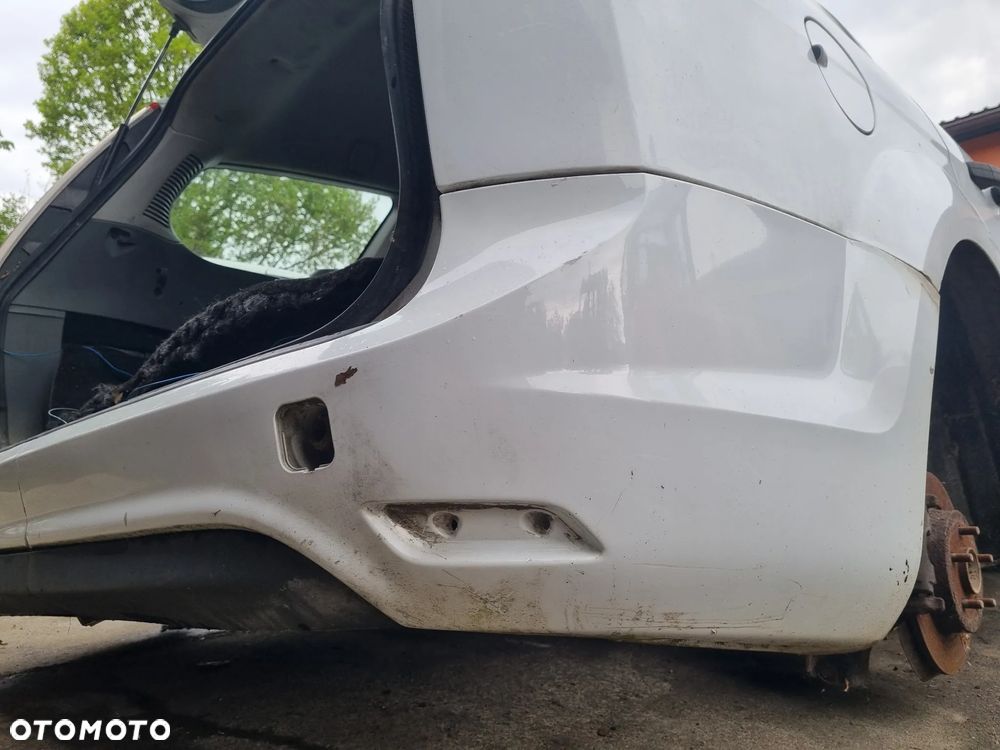 FORD FOCUS II MK2 04-11 2009 r. LIFT KOMBI kod 56 zderzak tył tylny * - 9