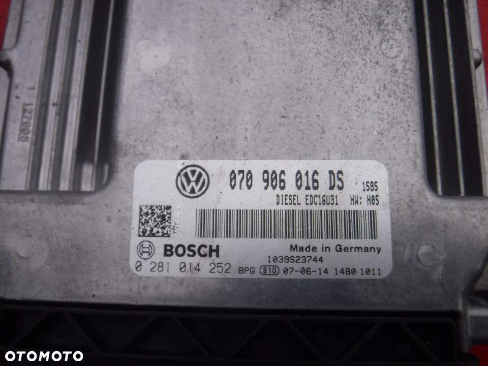 Vw T5 Multivan Caravelle 2.5 TDI sterownik silnika 070906016DS  0281014252 - 2