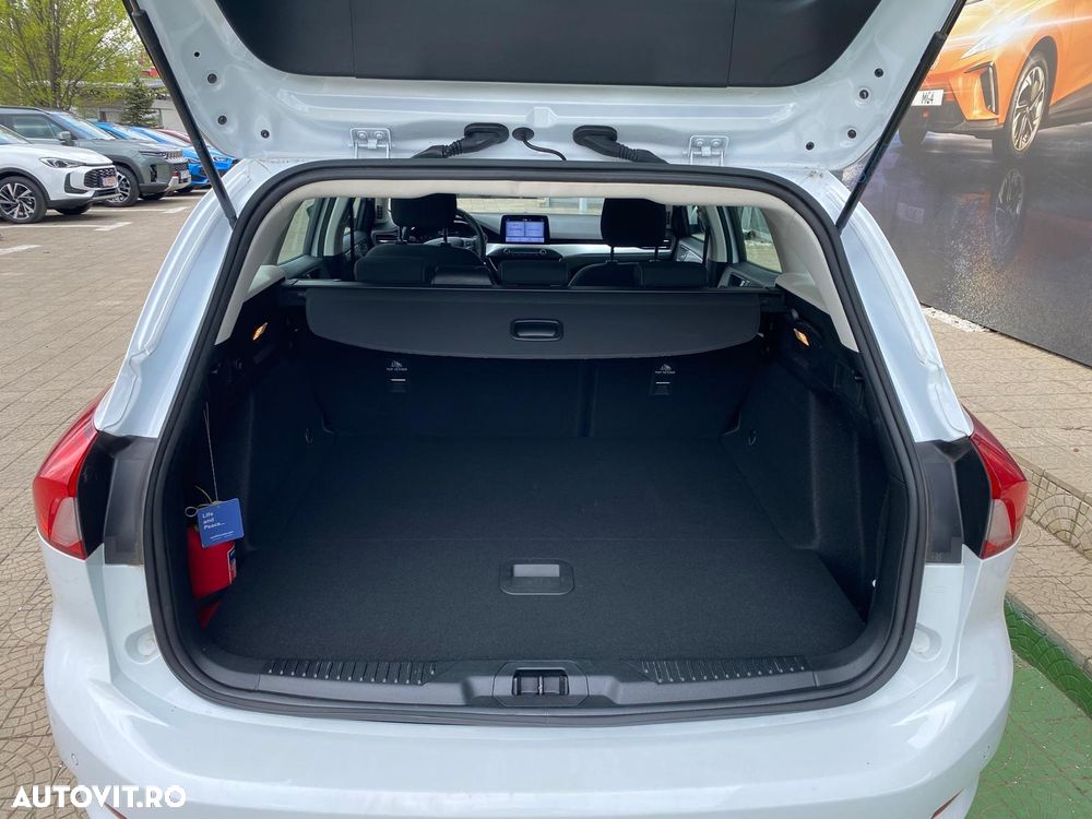 Ford Focus 1.0 EcoBoost Trend Edition - 18