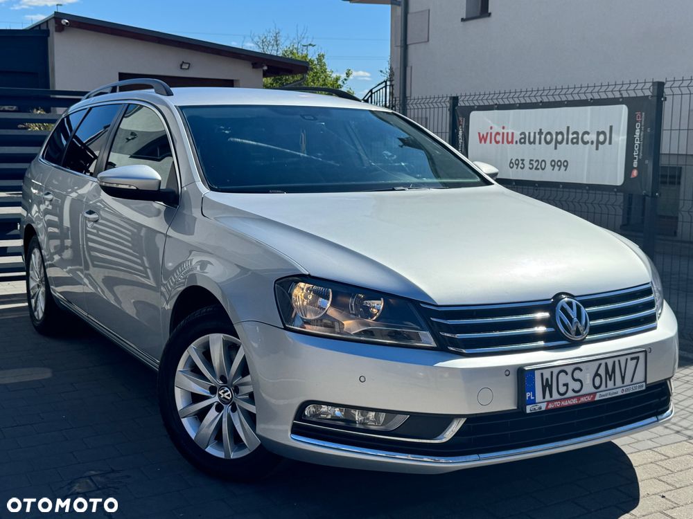 Volkswagen Passat 1.6 TDI Comfortline - 15