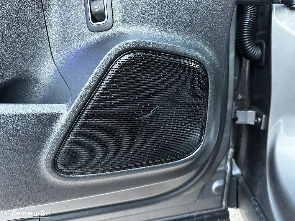 Mercedes-Benz EQA 300 4Matic Progressive - 22