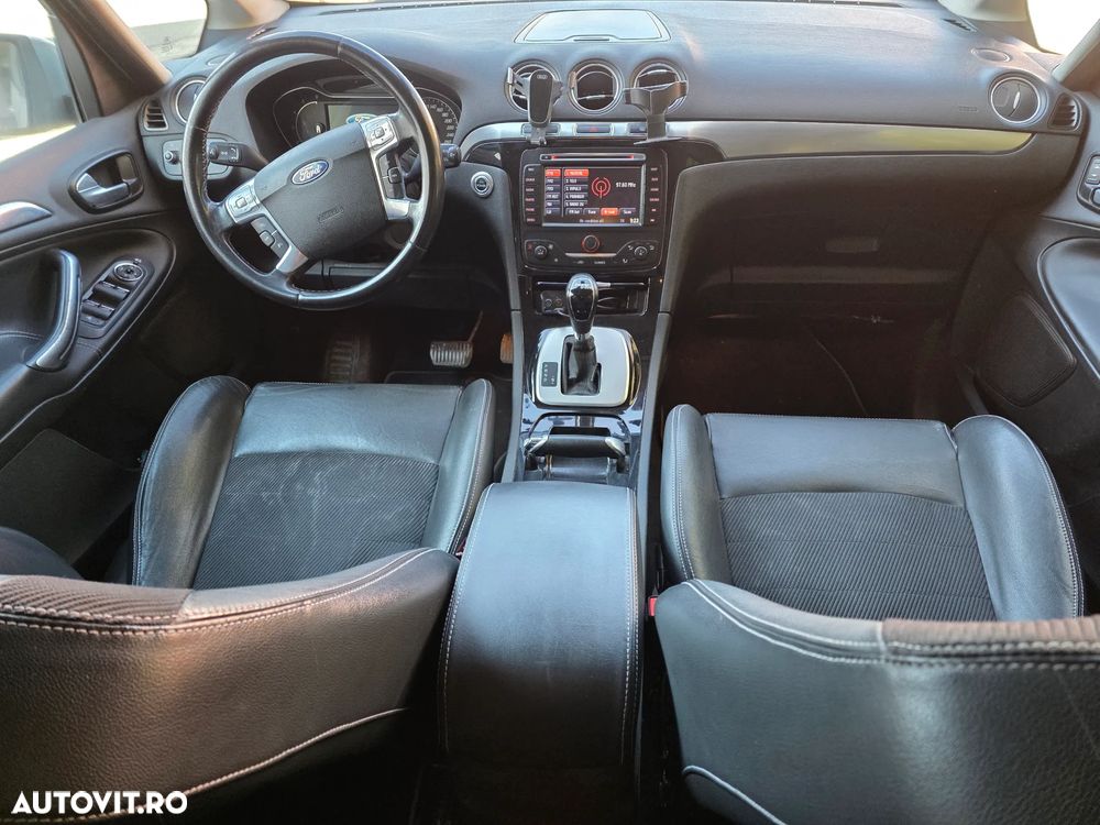 Ford Galaxy 2.0 TDCi Powershift Titanium - 16