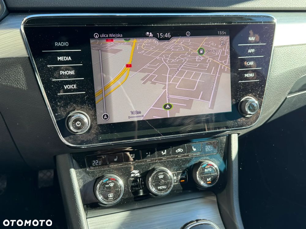 Skoda Superb 2.0 TDI Ambition - 15