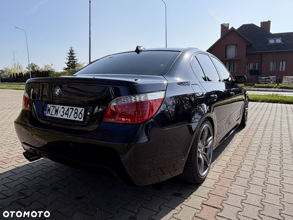 BMW Seria 5 530xi - 15