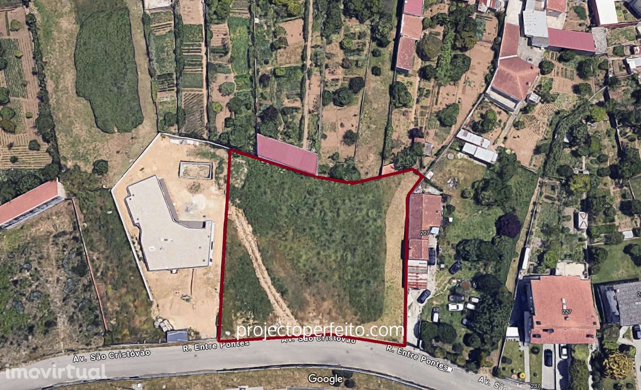 Terreno Para Construção  Venda em Nogueira da Regedoura,Santa Maria da - Grande imagem: 2/6
