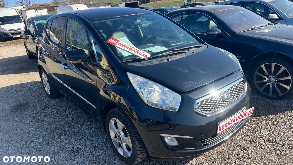 Kia Venga - 23