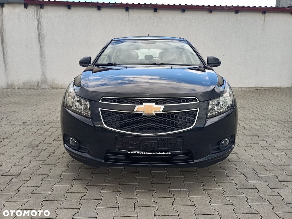 Chevrolet Cruze 1.6 LT - 3