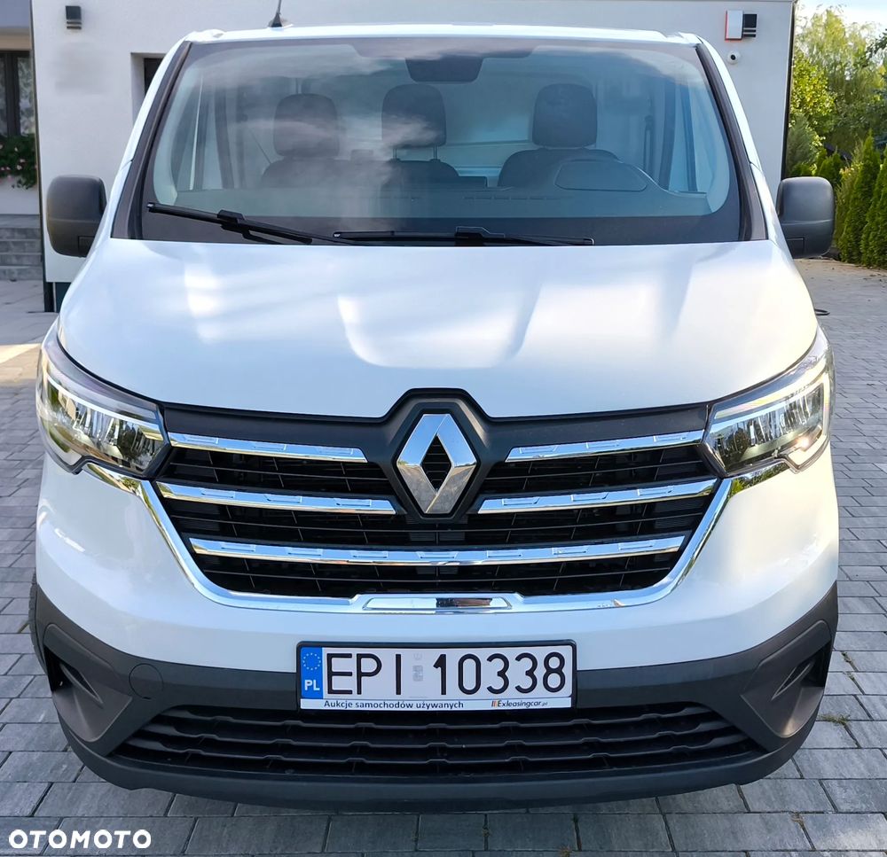 Renault Trafic - 11