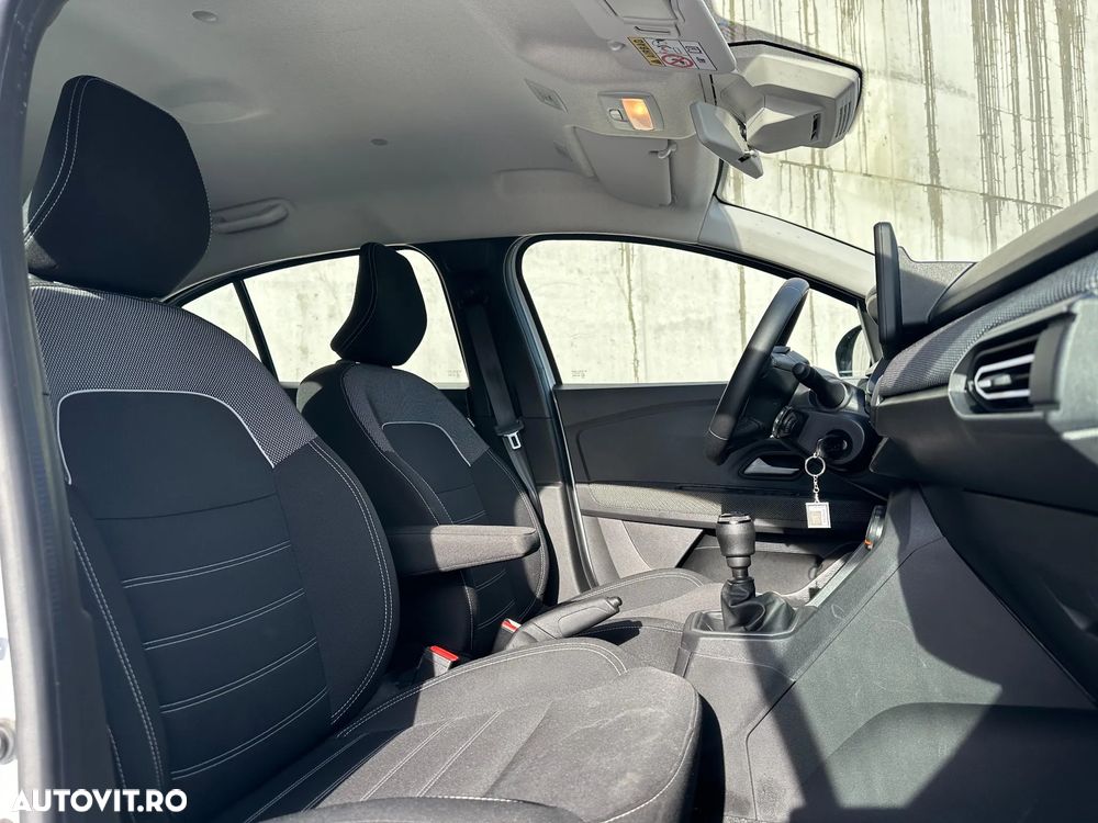 Dacia Logan TCe 90 MT6 Expression - 6