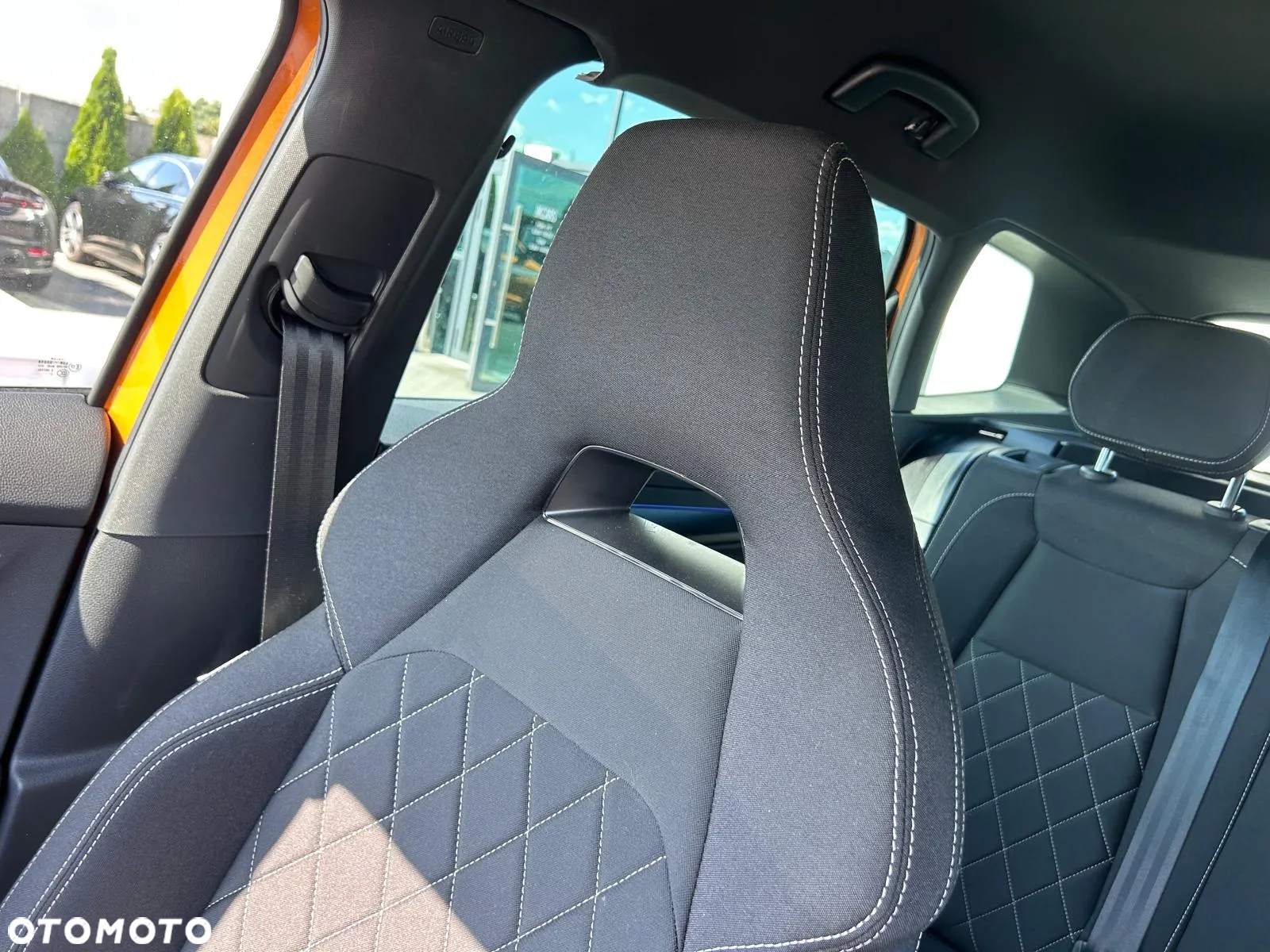 Skoda Karoq 1.5 TSI ACT Sportline DSG - 32