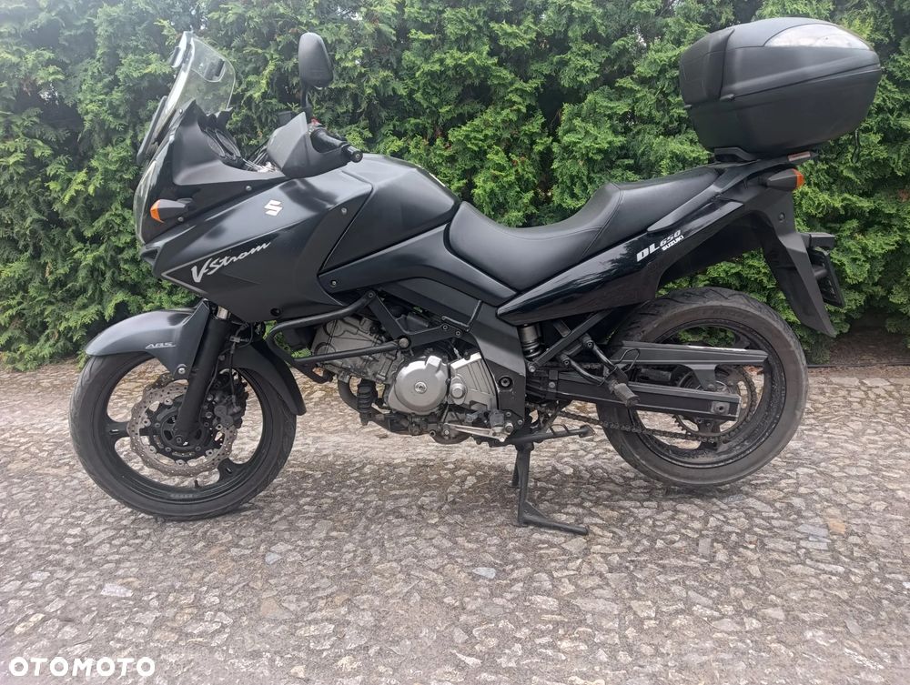 Suzuki V-STROM - 1