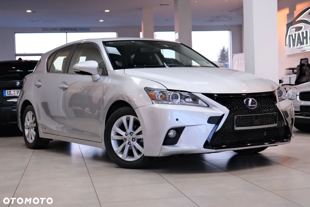 Lexus CT - 2