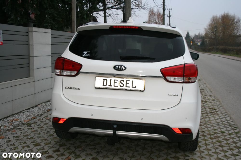 Kia Carens 1.7 CRDi M 7os - 29