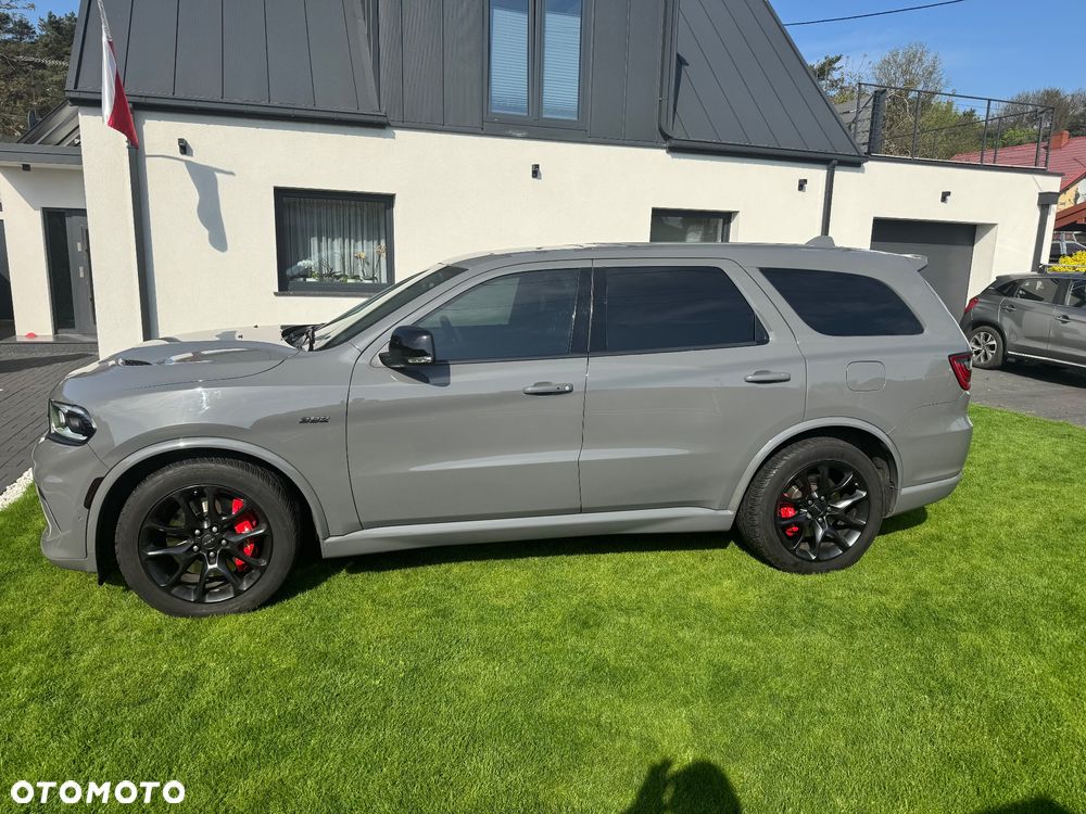 Dodge Durango 6.4 SRT - 4