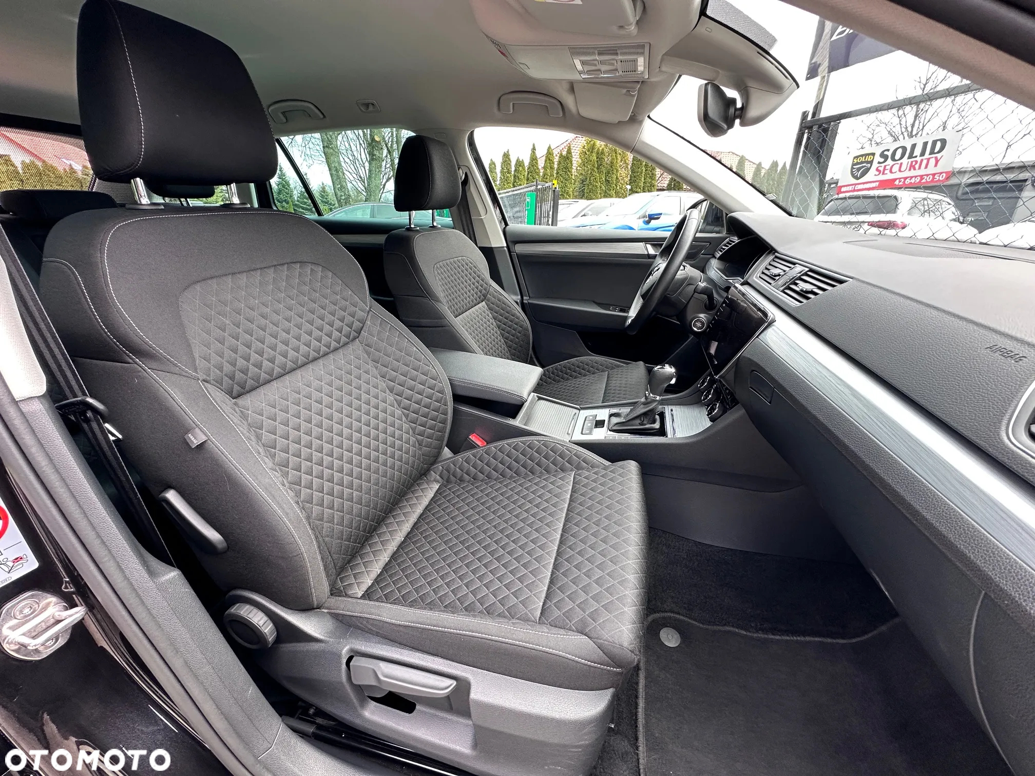 Skoda Superb 2.0 TDI SCR Ambition DSG - 34
