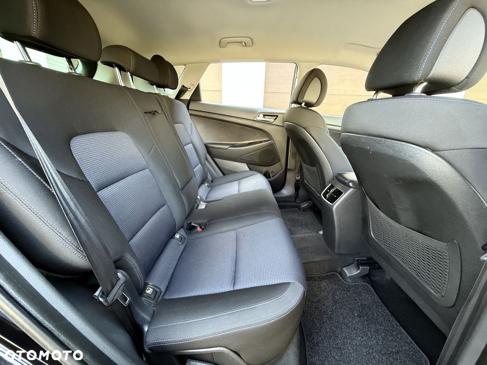 Hyundai Tucson 1.6 GDI BlueDrive Style 2WD - 20