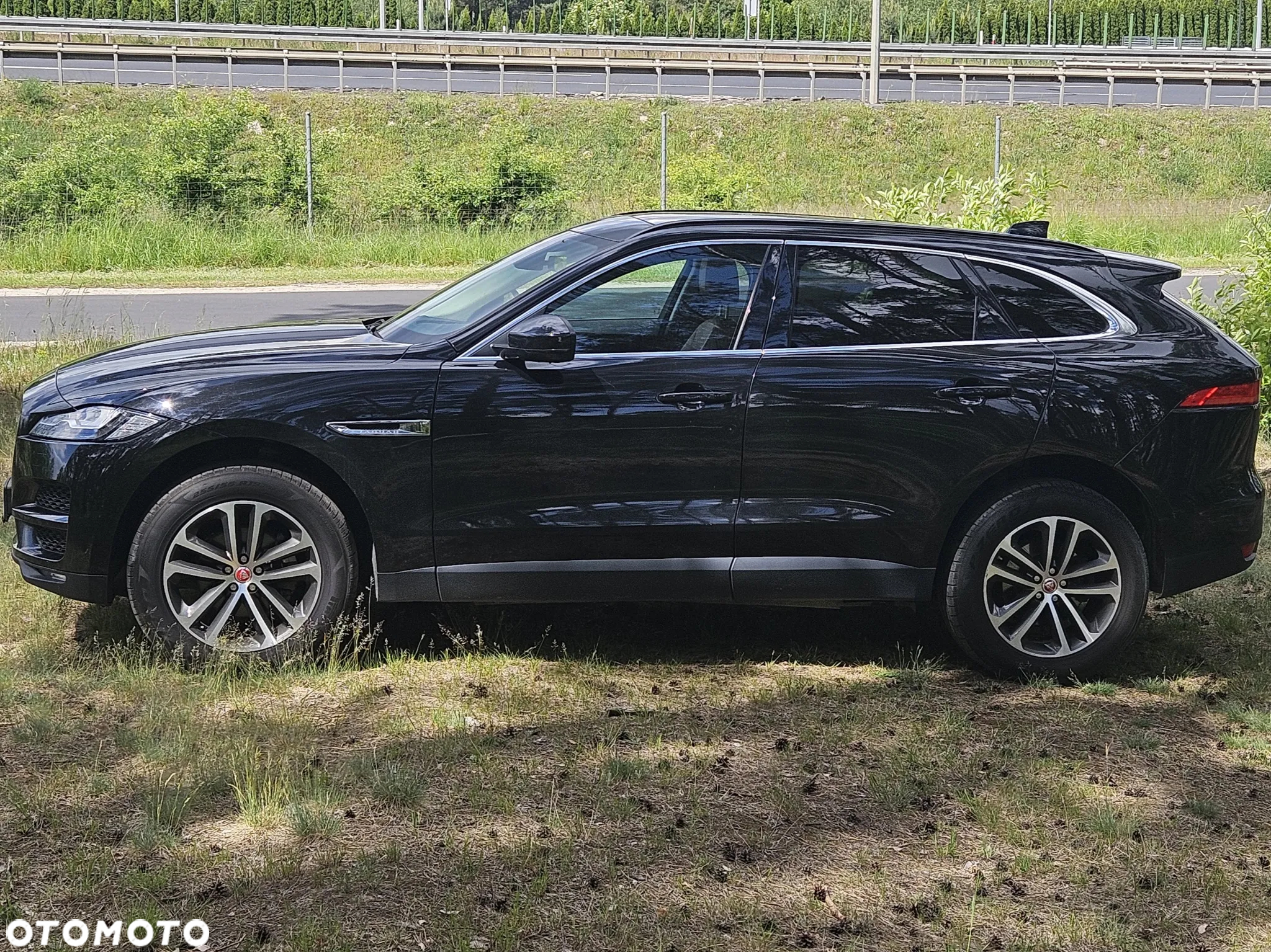 Jaguar F-Pace 2.0 i4D AWD Portfolio - 3