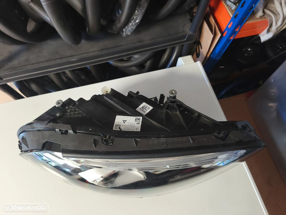 Farol direito Led high Performance Mercedes w177 - 3