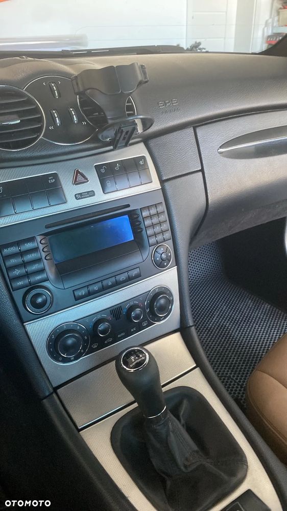 Mercedes-Benz CLK 280 Avantgarde - 9