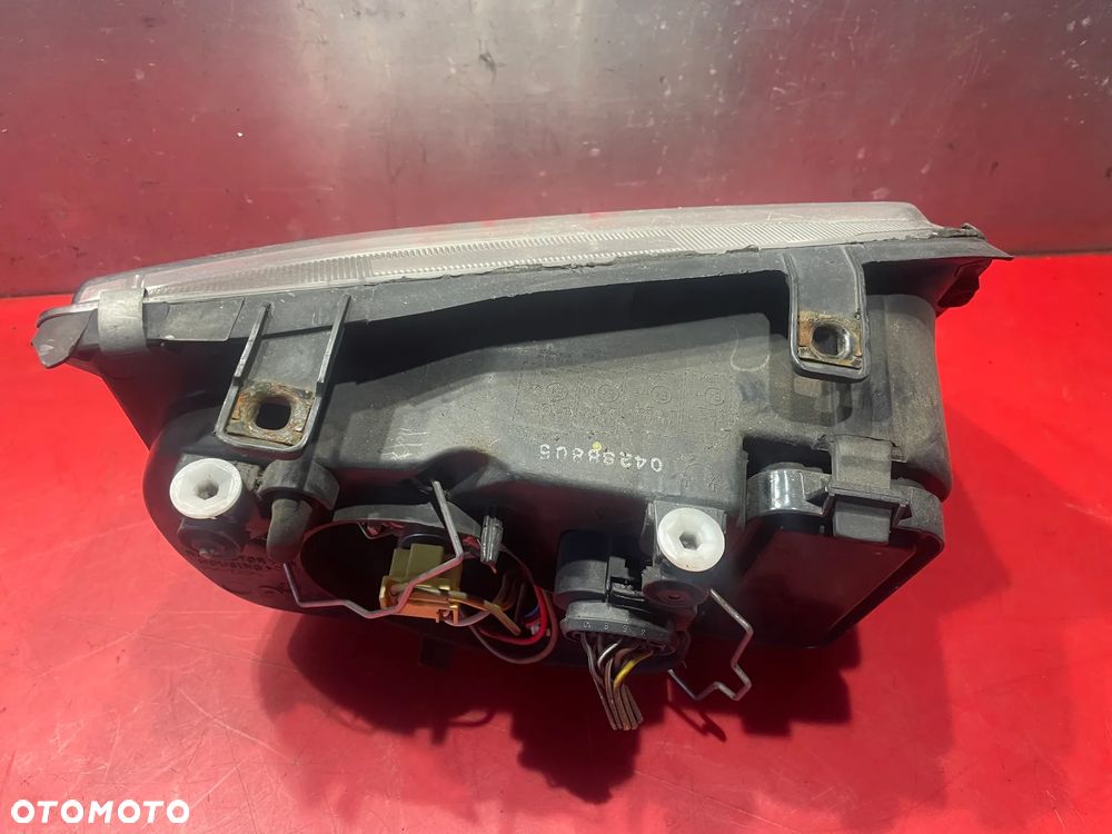LAMPA LEWA PRZÓD VW BORA - 5