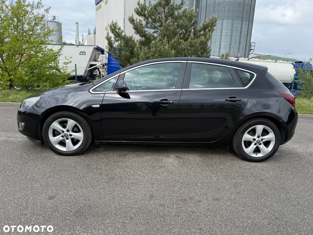 Opel Astra - 8