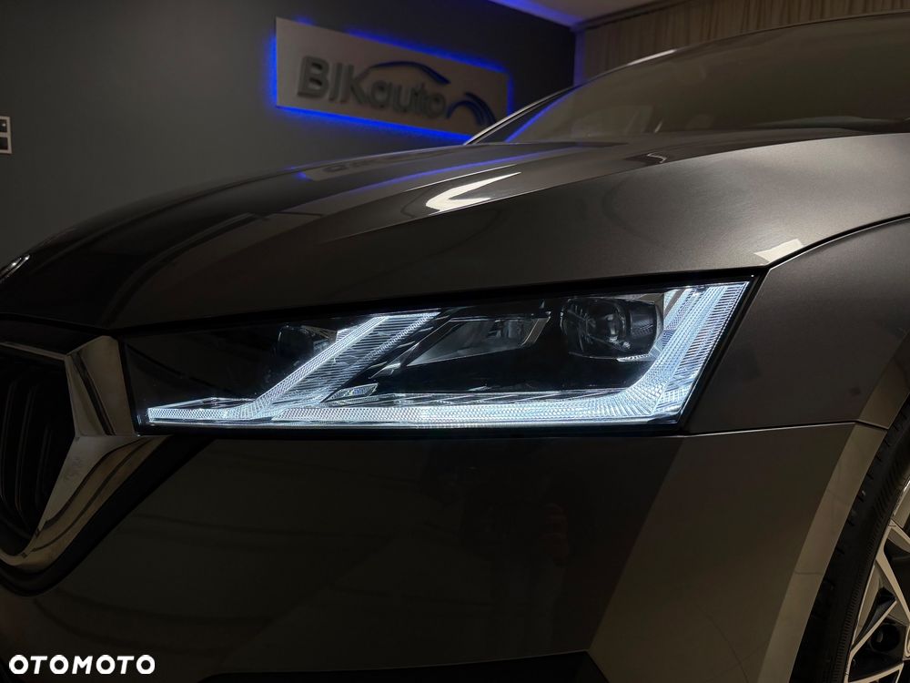 Skoda Octavia 2.0 TDI Ambition DSG - 30