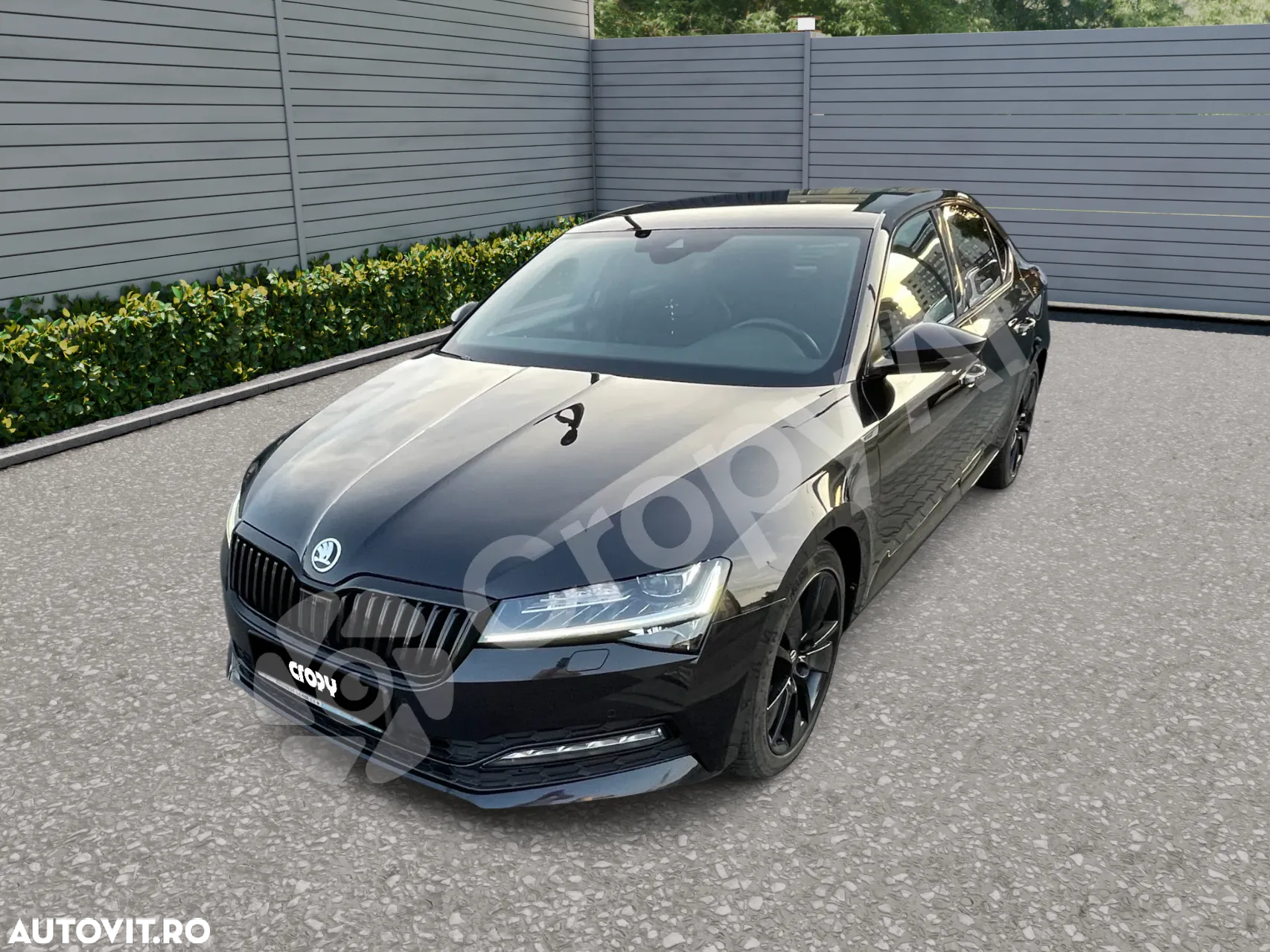 Skoda Superb 2.0 TDI DSG Sportline - 3