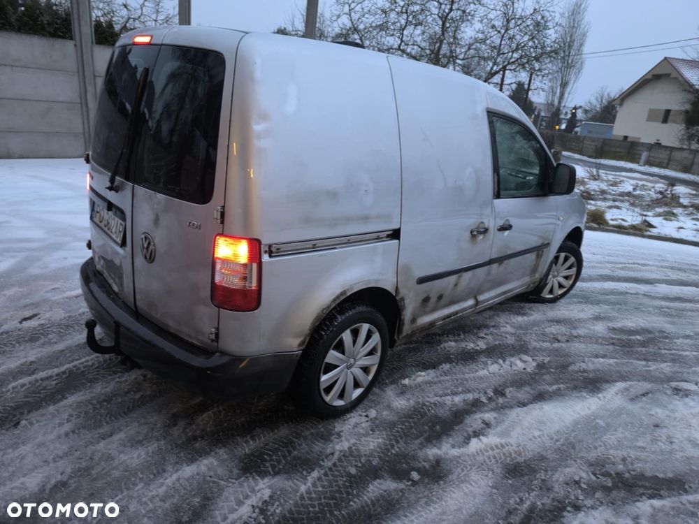 Volkswagen CADDY - 7