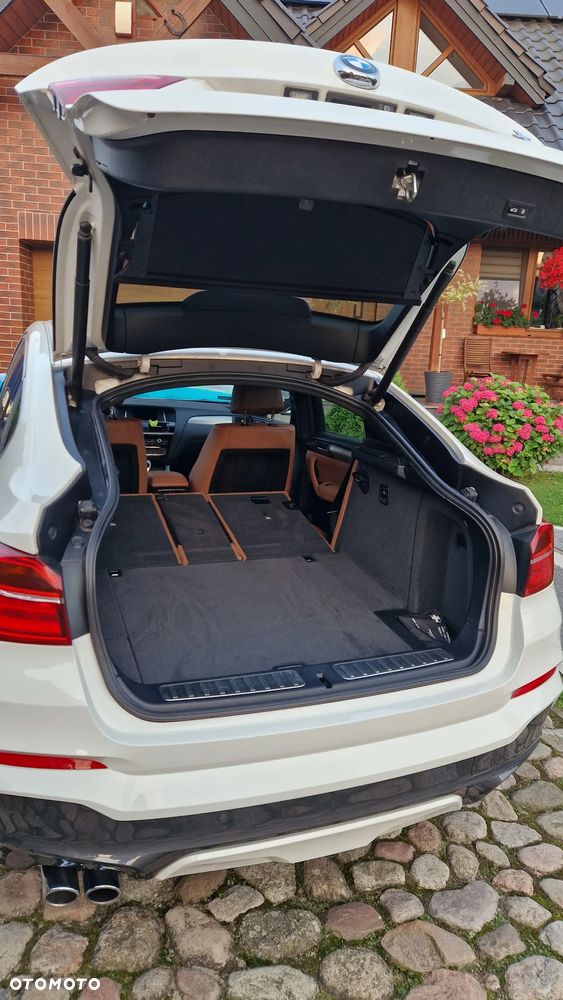 BMW X4 xDrive28i Advantage - 25