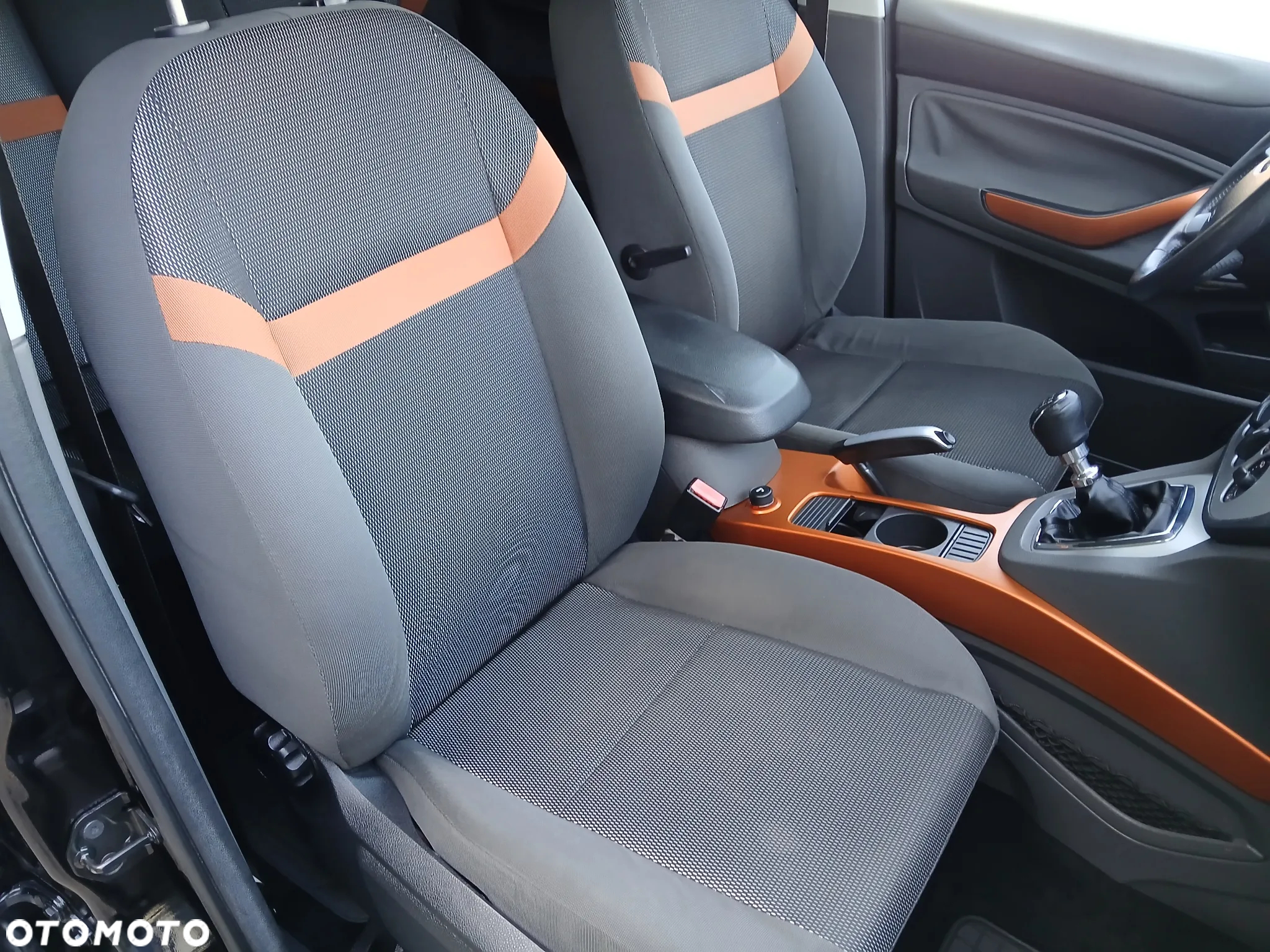 Ford Kuga - 13