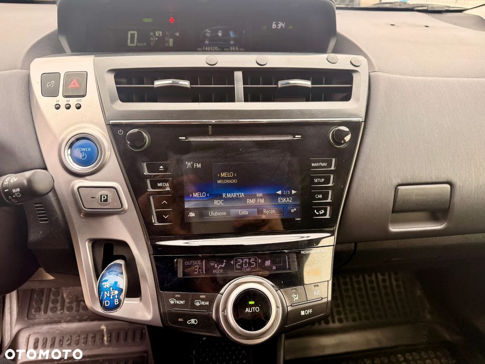 Toyota Prius+ (Hybrid) Comfort - 13