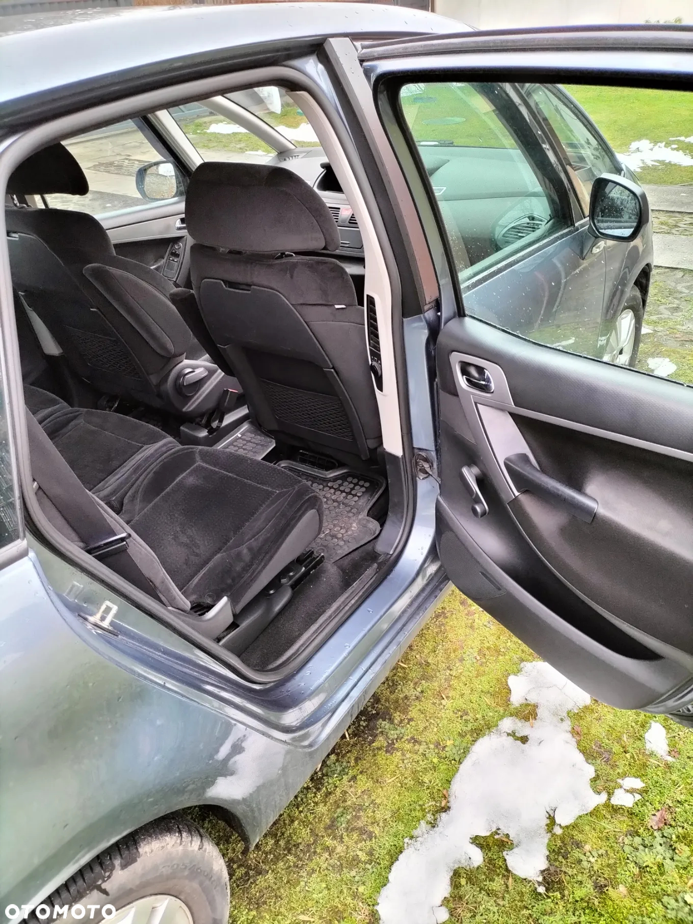 Citroën C4 Picasso 1.6 HDi Equilibre Navi Pack MCP - 3