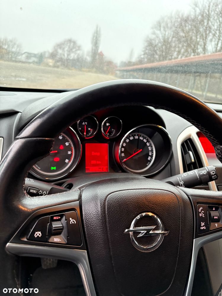Opel Astra 1.4 Turbo - 9