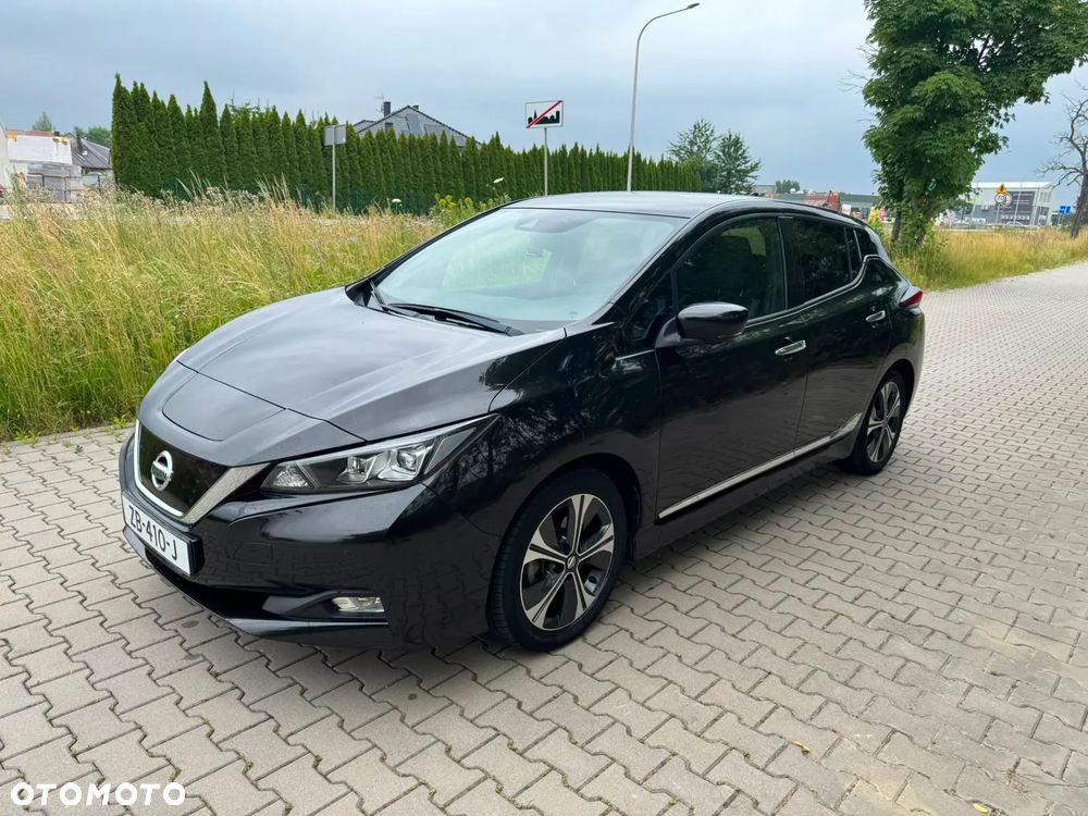 Nissan Leaf 40 kWh Tekna - 1