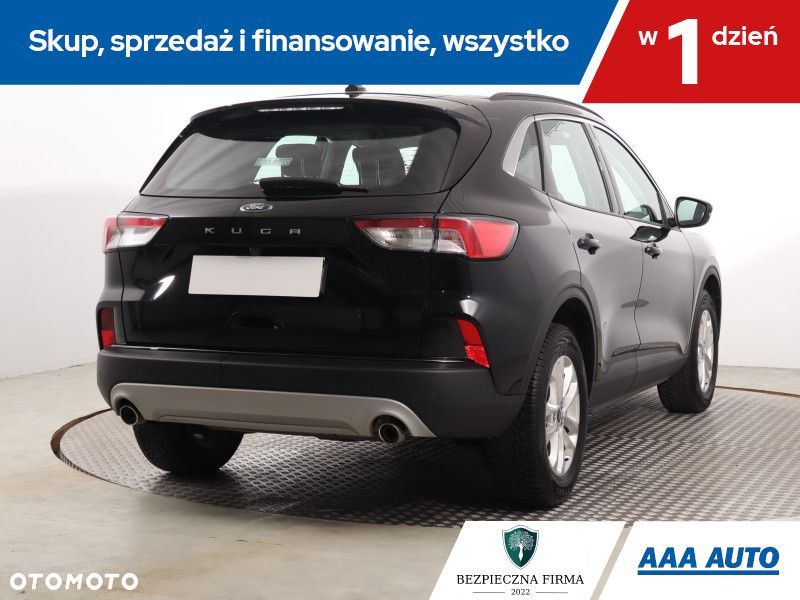 Ford Kuga - 6