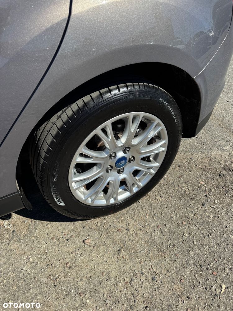 Ford Focus 1.6 TDCi DPF Titanium - 35