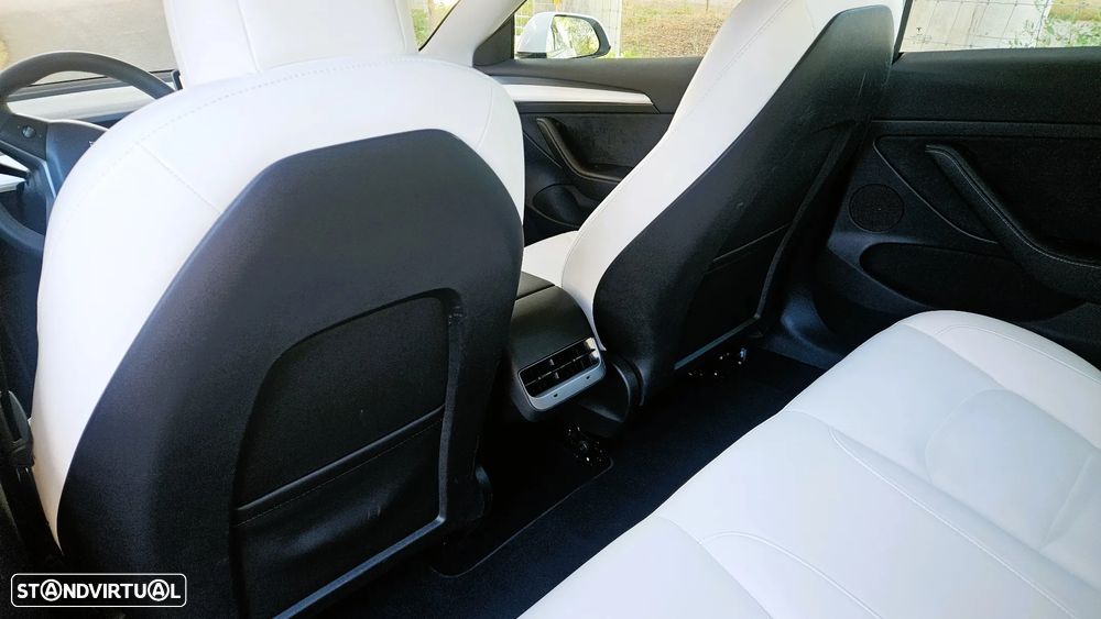 Tesla Model 3 Long Range Tração Integral - 29