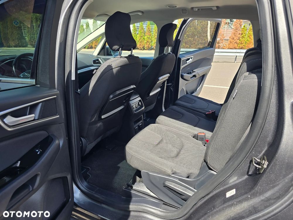 Ford S-Max 2.0 EcoBlue Titanium - 17