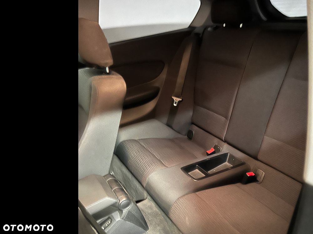 BMW Seria 1 116i Edition Sport - 9