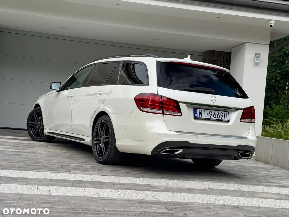 Mercedes-Benz Klasa E 250 BlueTEC 4-Matic Classic - 2