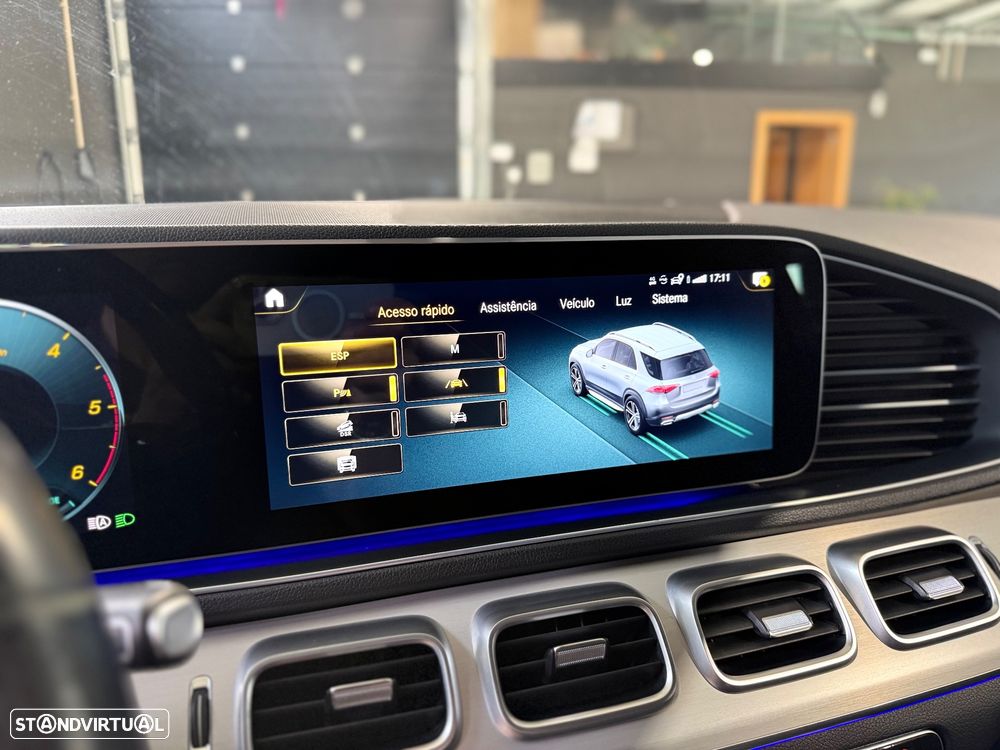 Mercedes-Benz GLE 300 d 4Matic - 40