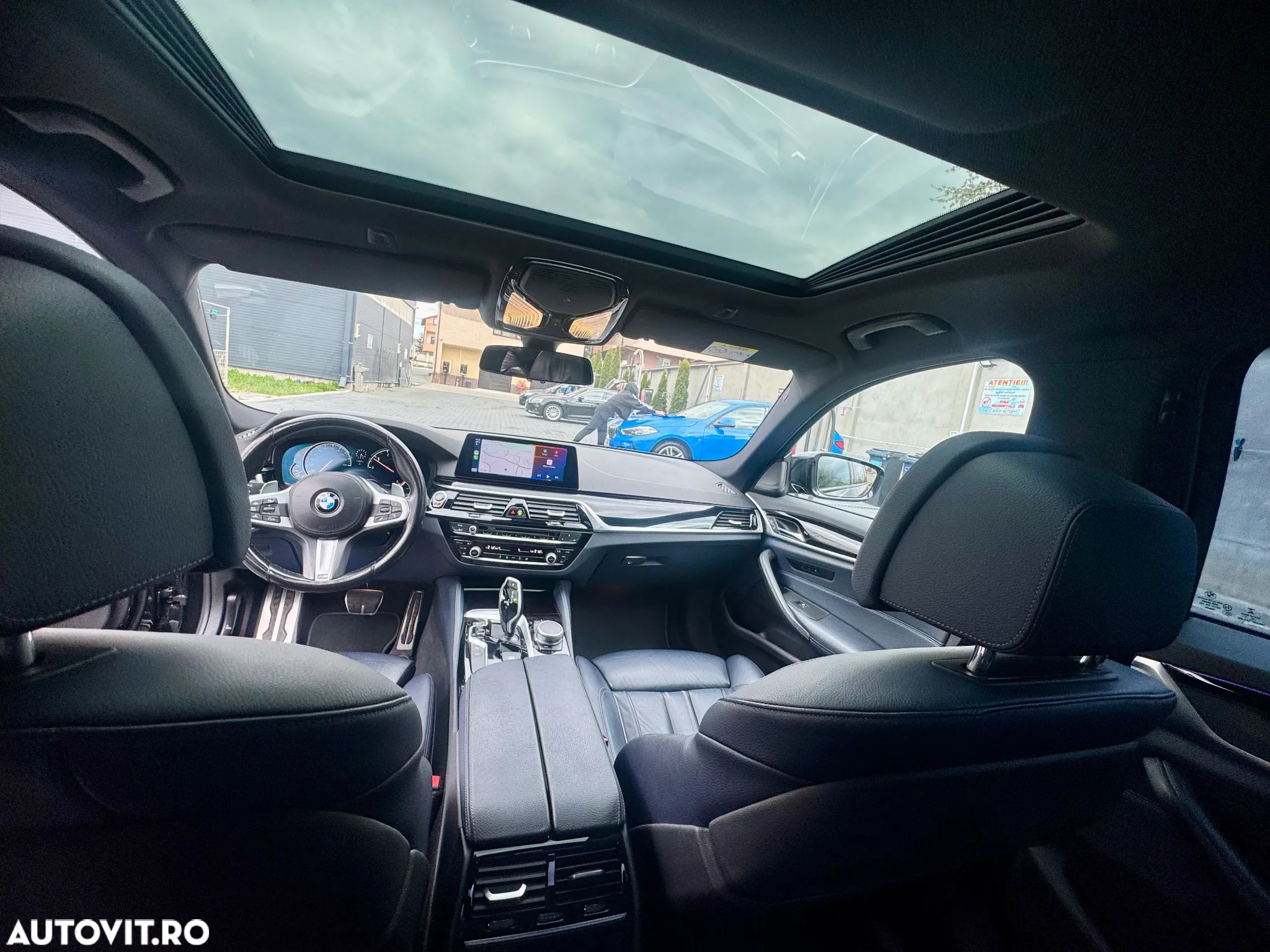 BMW Seria 5 520d xDrive AT - 12
